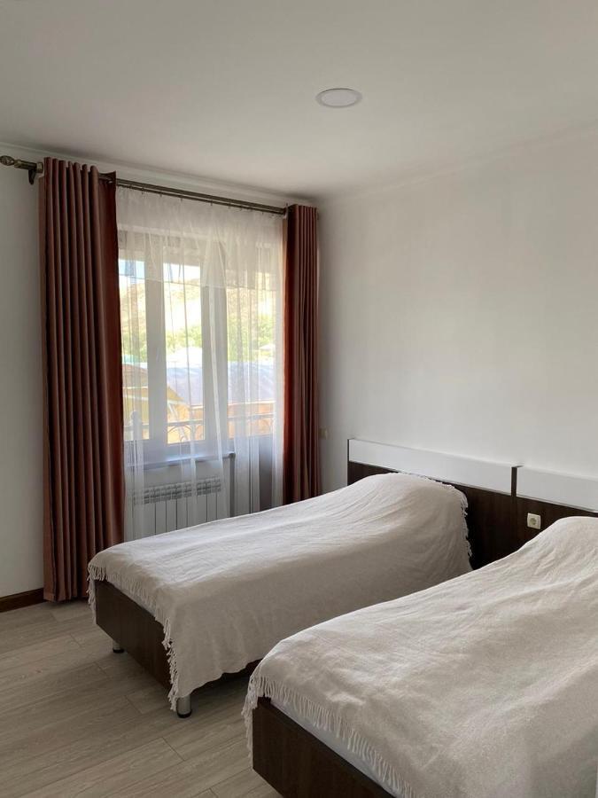 Saty Guest House Kültér fotó