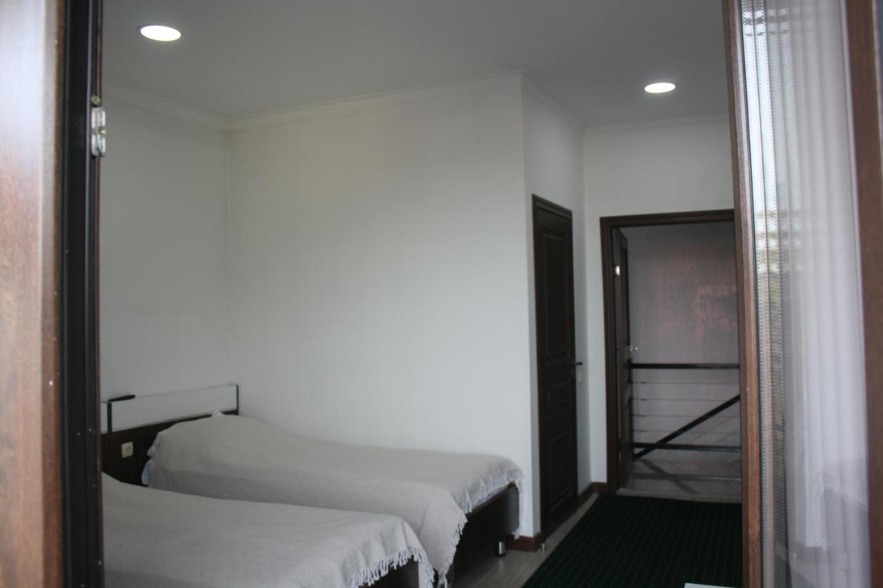 Saty Guest House Kültér fotó