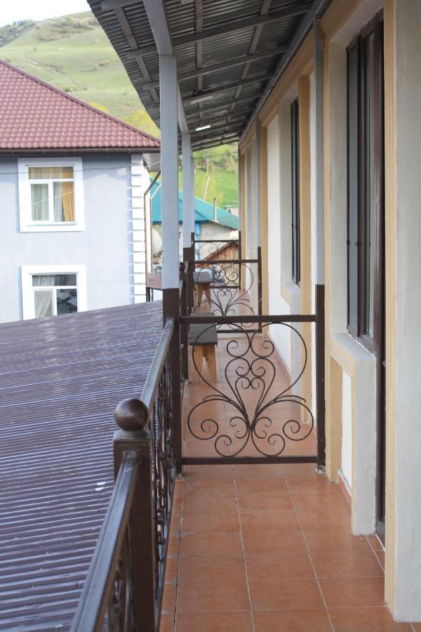 Saty Guest House Kültér fotó